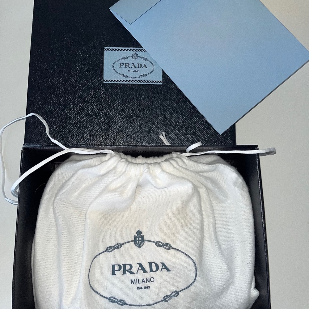 PRADA 2005 Re edition - Picture 3 of 3